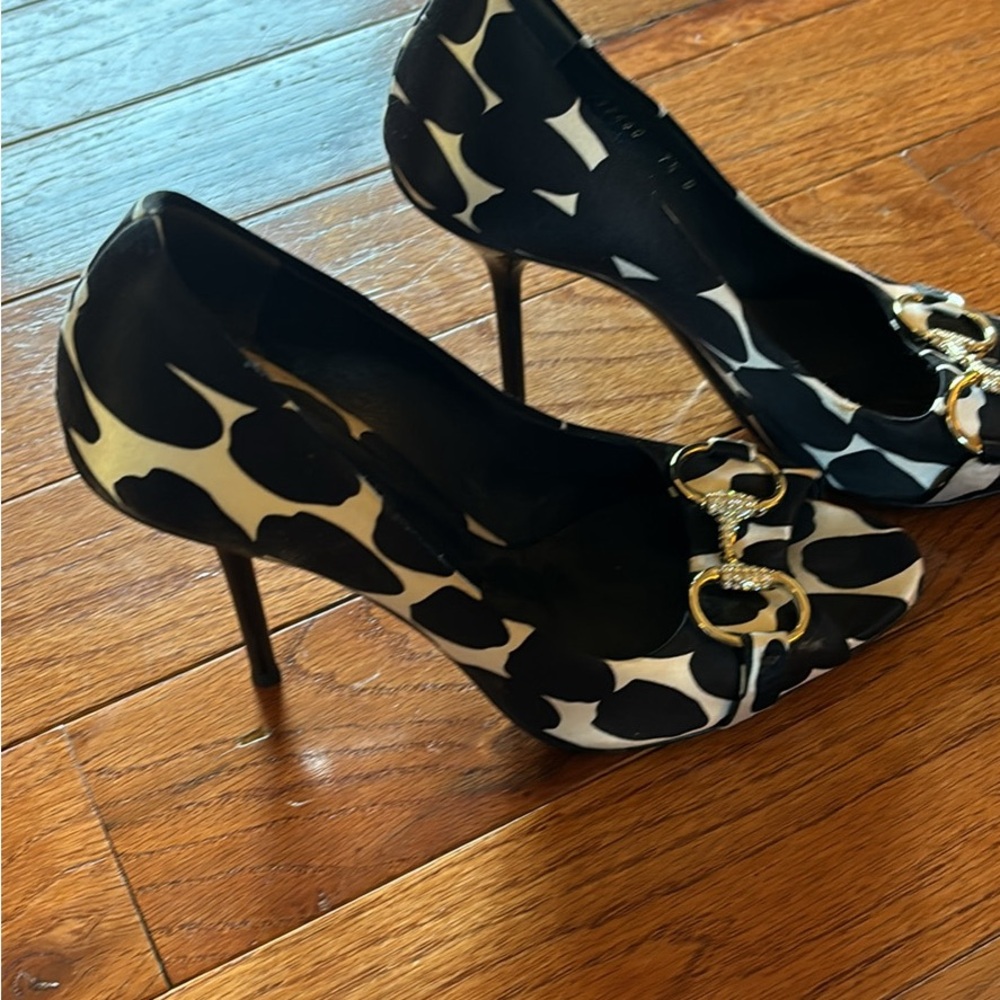 Stylish Black and White Women's Heels